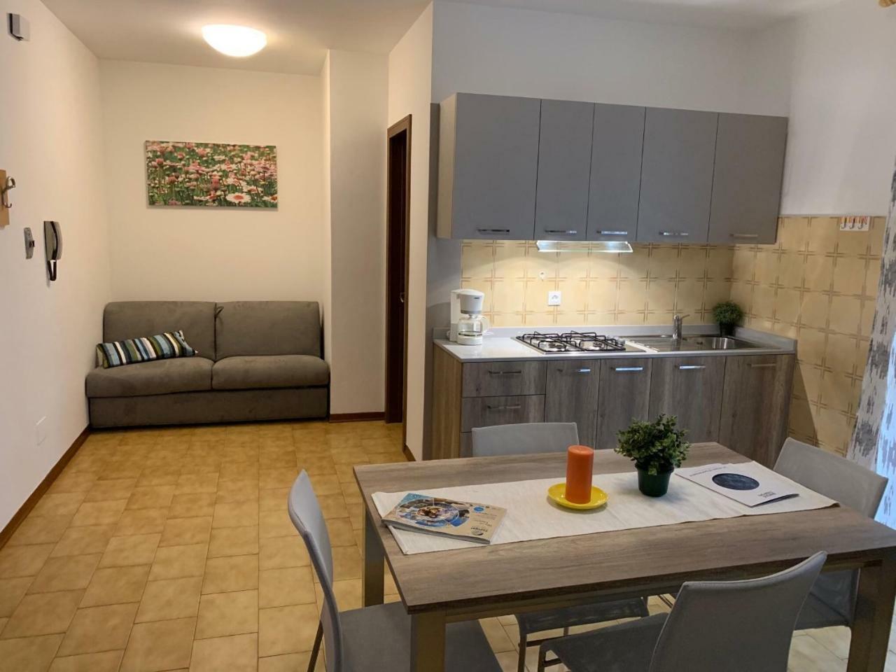 Appartamenti Dei Fiori Lignano Sabbiadoro Eksteriør bilde